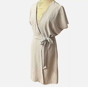 Topshop 🟣 EUC Size 8 Kimono Style Stretchy Crepe Wrap Dress in Cream